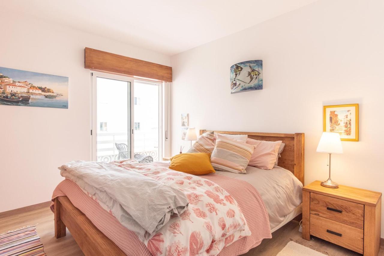 Apartamento Mar e Sol Nazaré Exterior foto