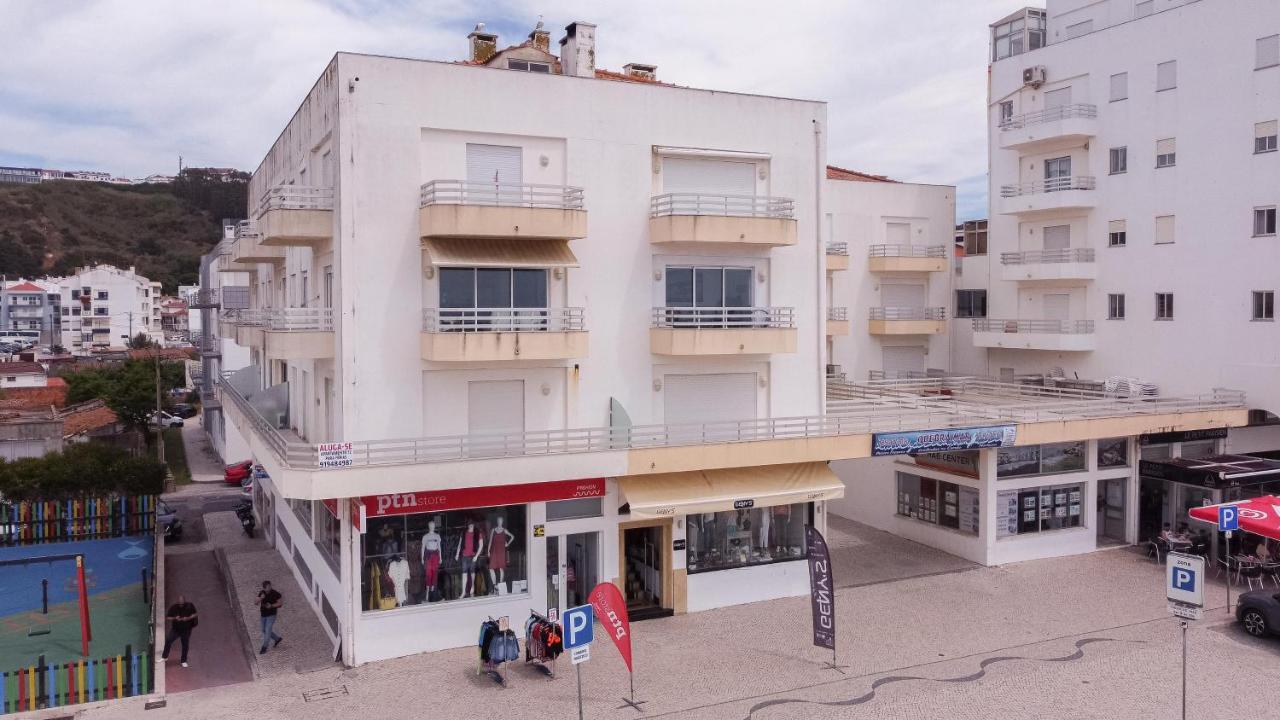 Apartamento Mar e Sol Nazaré Exterior foto